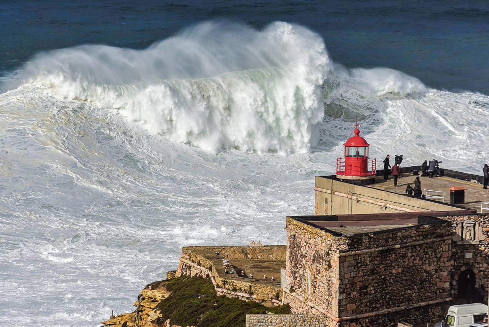 Monster Waves of Nazaré: Some of the Largest Waves Ever Surfed