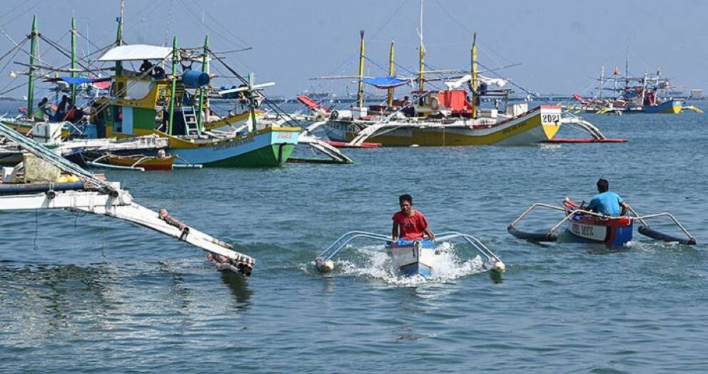 Filipinos fishing on frontline of China’s battle for disputed sea