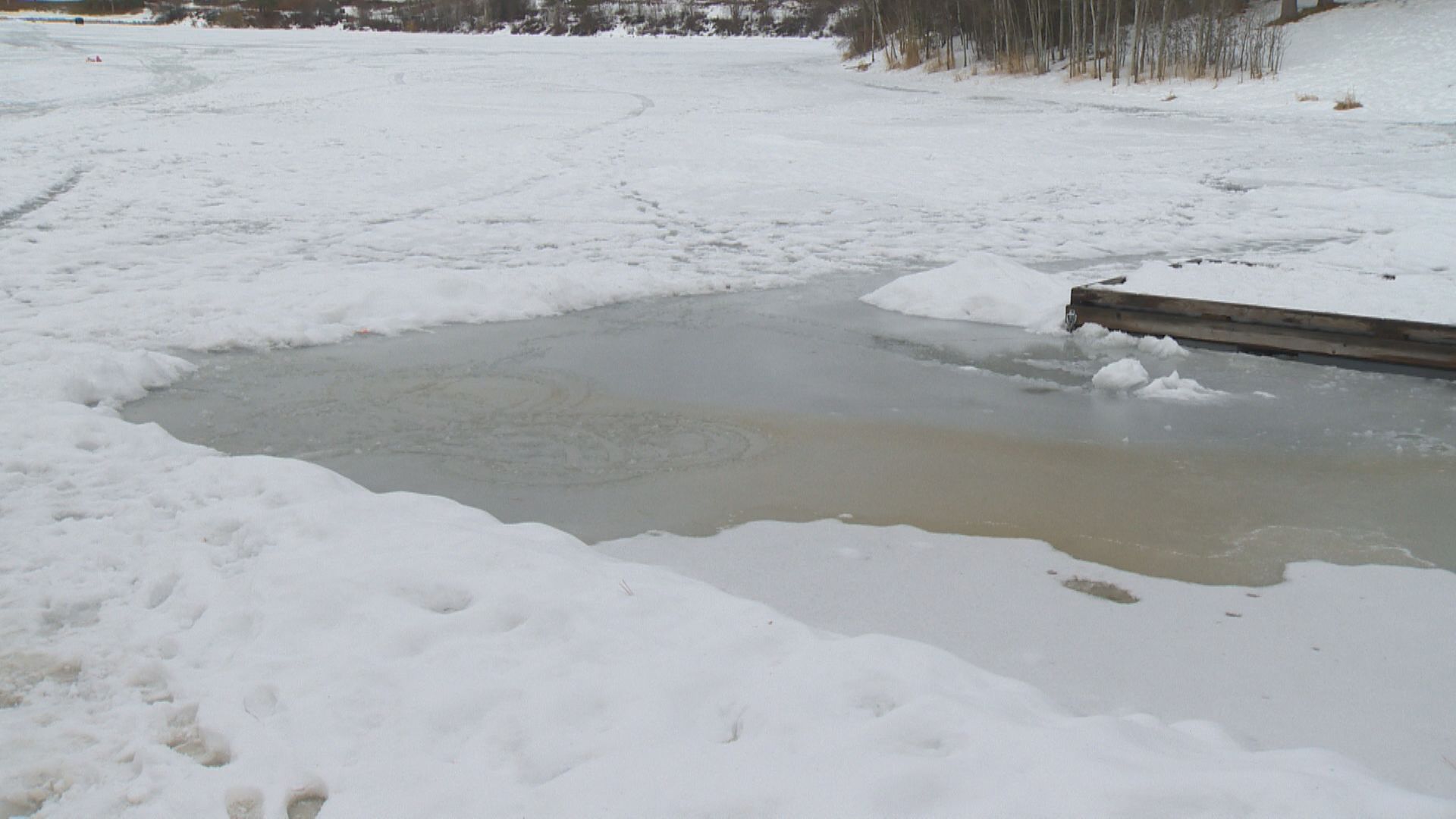 Ice activities on Okanagan lakes discouraged due to warmer weather