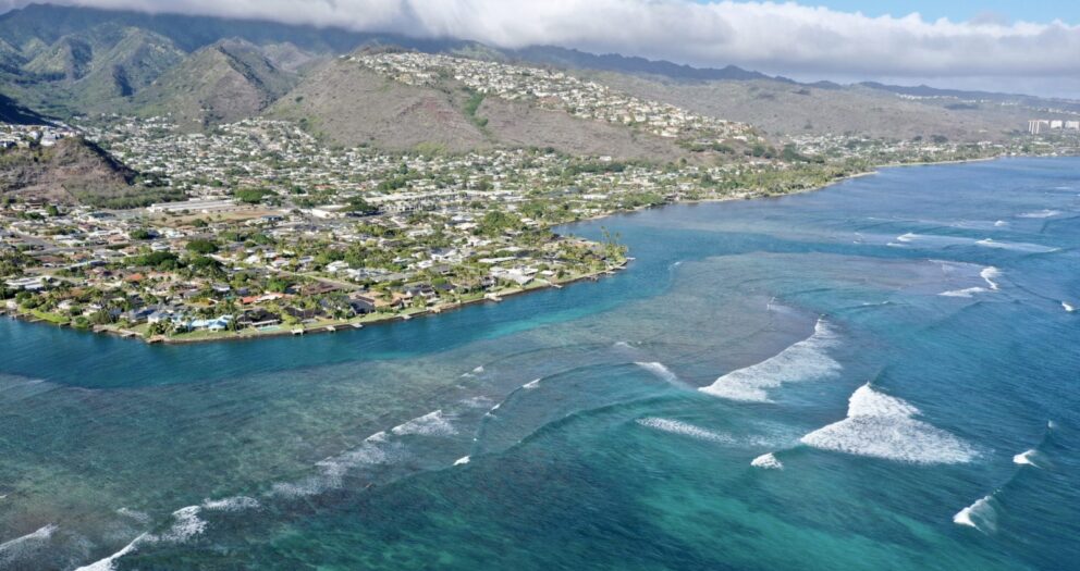 Hawaii quietly rolls back innovative plan to manage marine resources