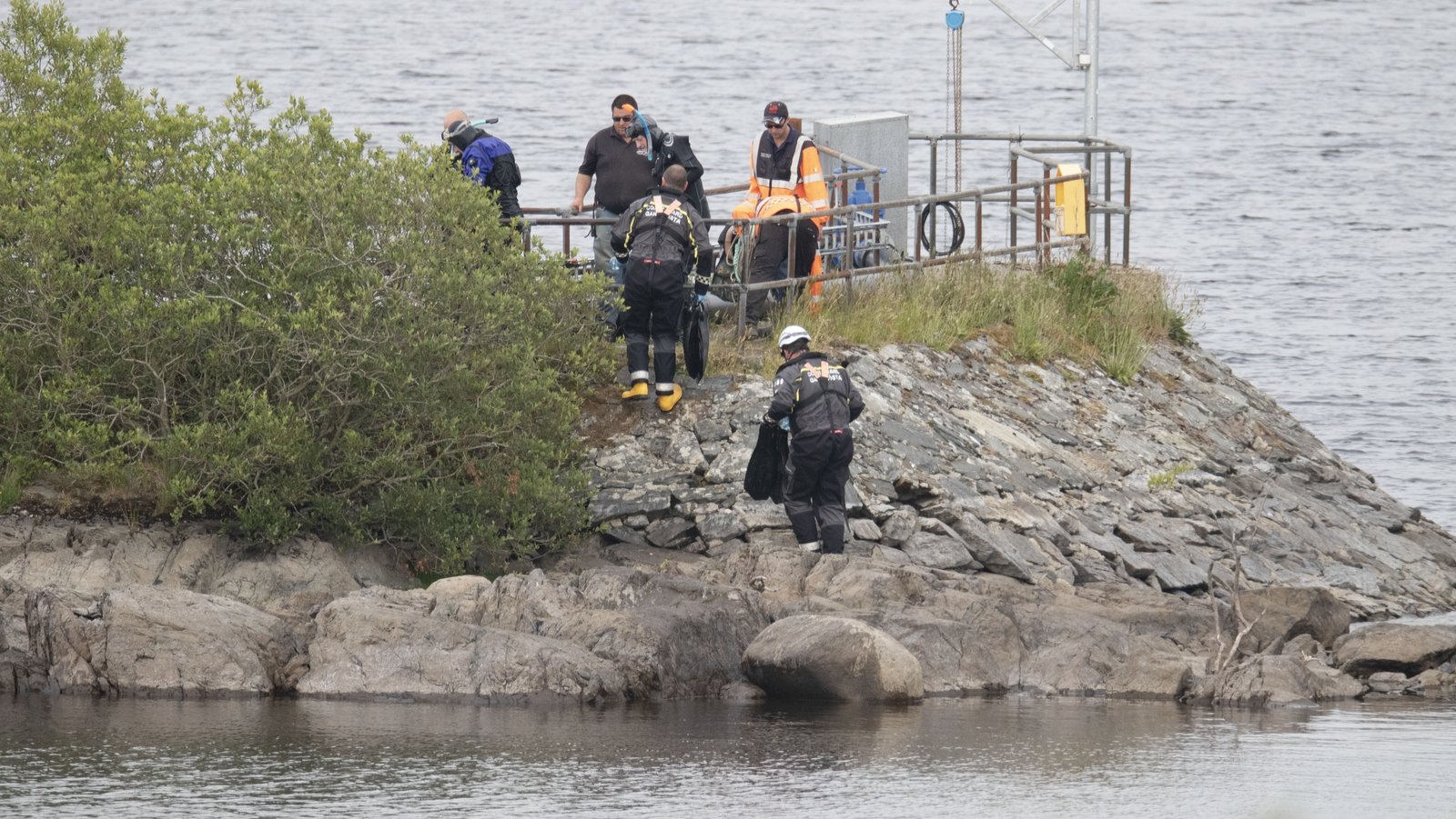 Son tried to rescue father and brother, inquest hears