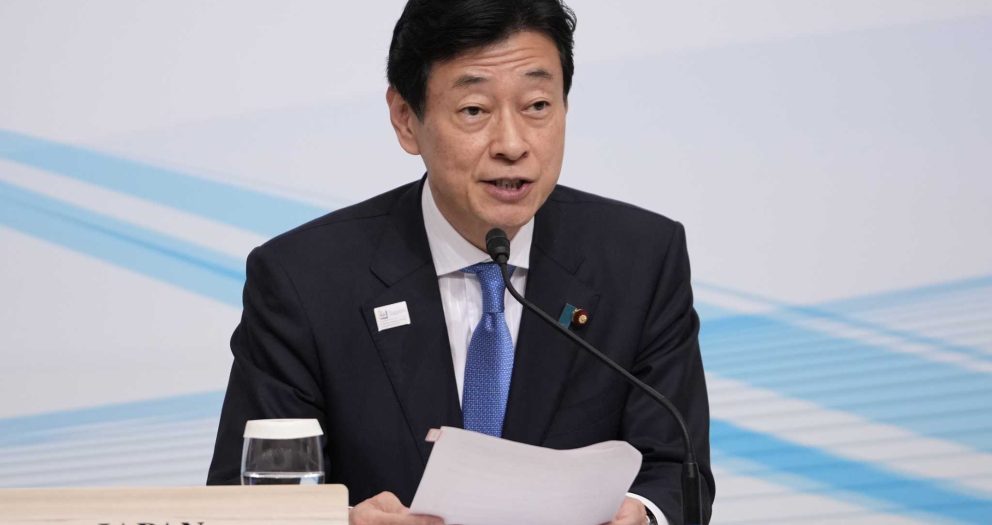 South Korean experts visit Fukushima nuclear plant before release of treated water into sea