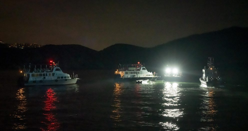 Joint operation against improper use of bright light for fishing and illegal fishing activities (with photos)