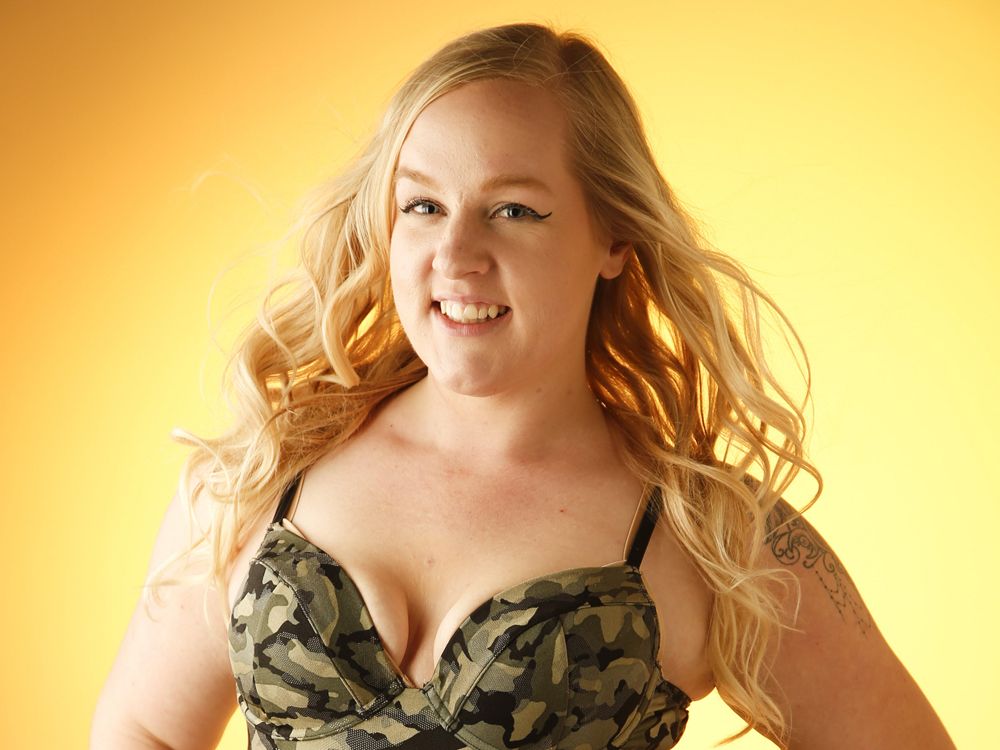 SUNshine Girl Brooke