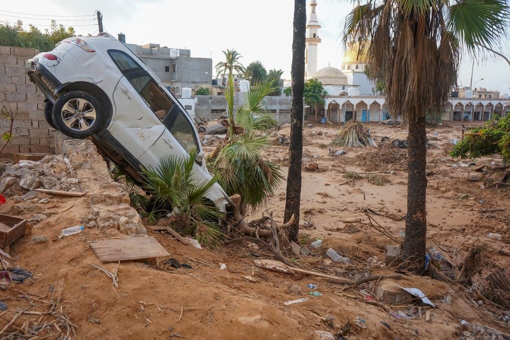 News24 | Debris and dead bodies clutter flood-hit Libyan port of Derna nearly two weeks later