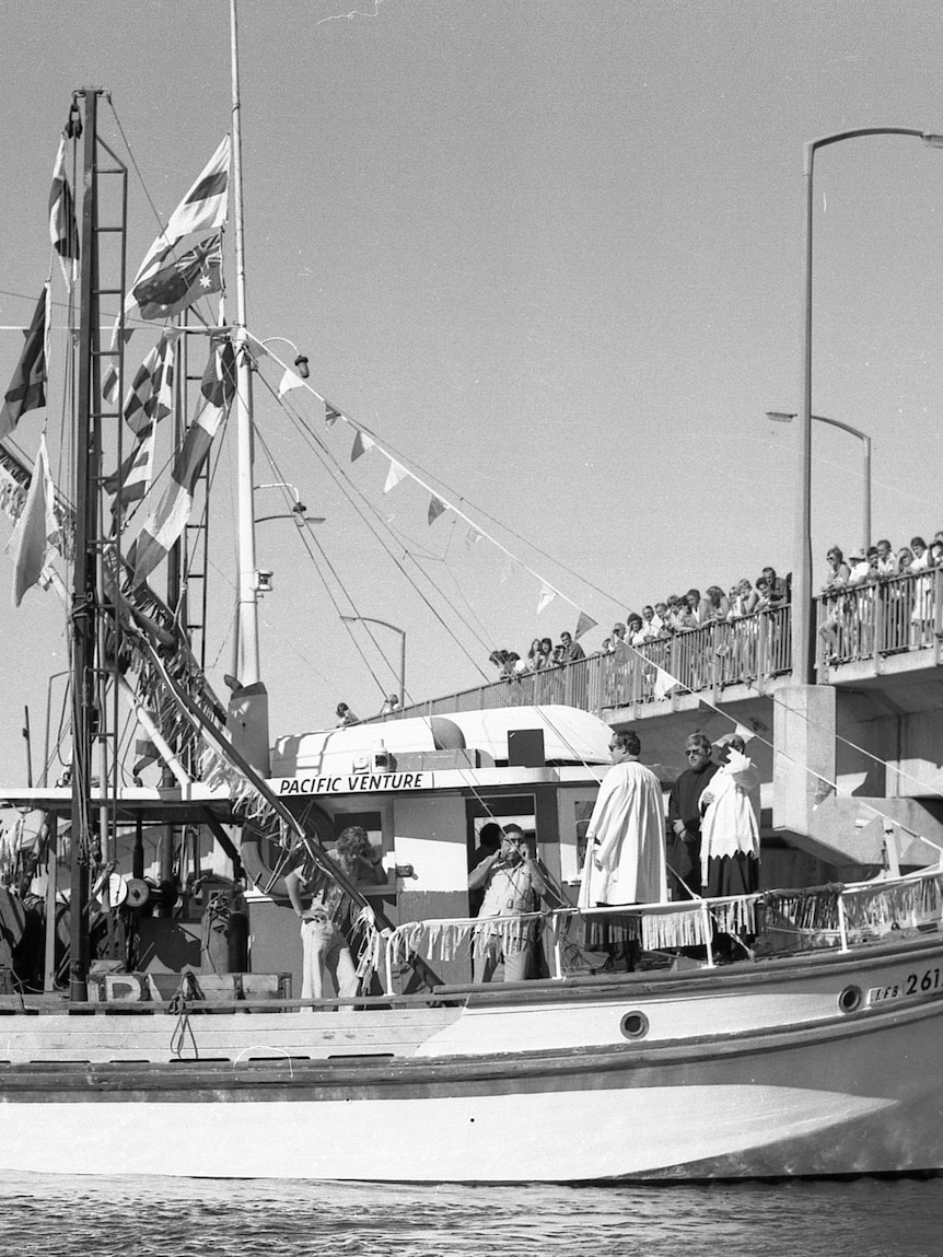 Town rallies round for iconic Pacific Venture fishing vessel after storm sinking